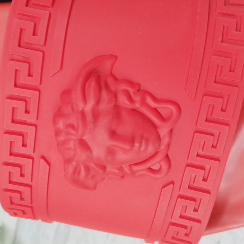 Versace Palazzo Medusa Pool Slides - Picture 7 of 17